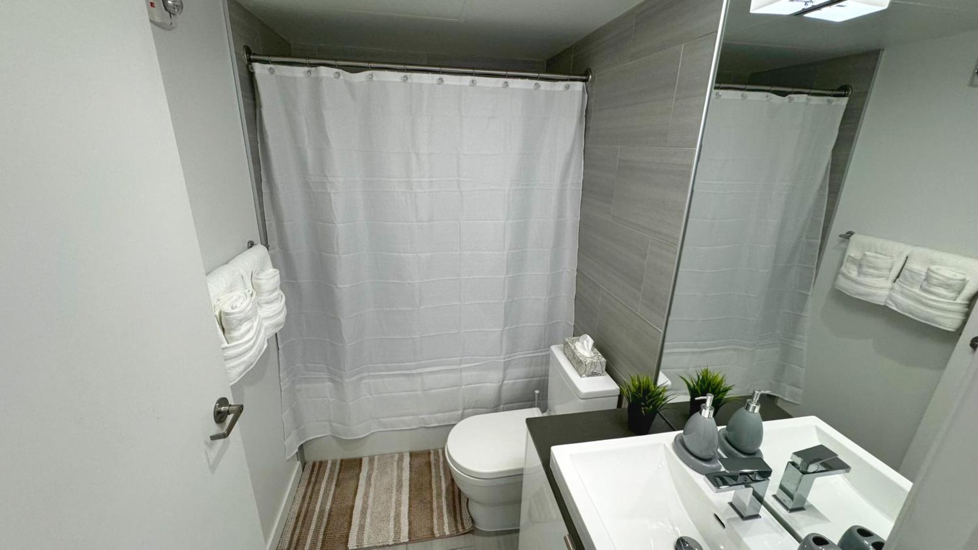 Cozy 1Br Apt - Downtown Winnipeg Exteriér fotografie